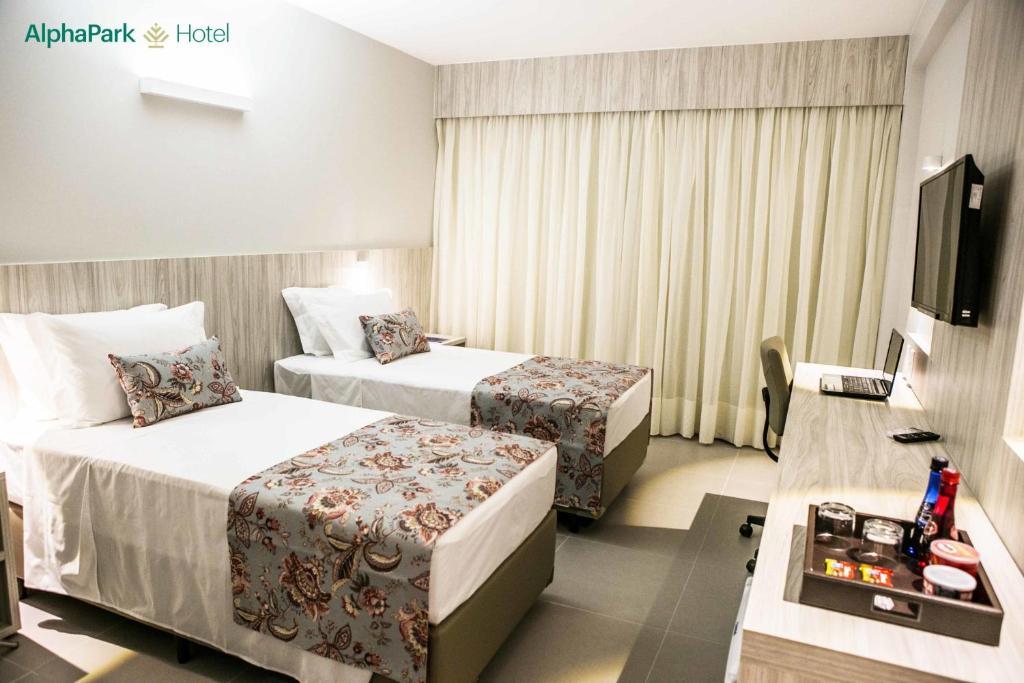 Alphapark Hotel Goiânia Zewnętrze zdjęcie